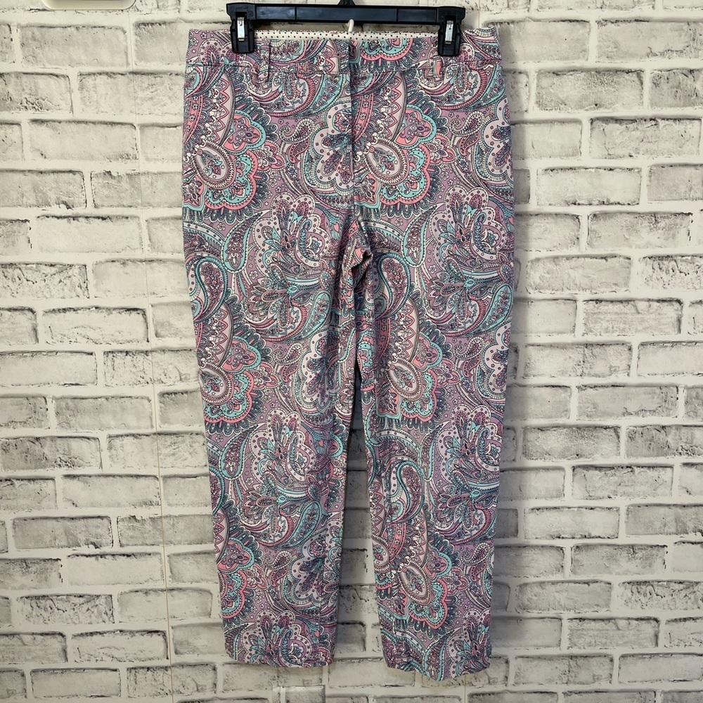 Women’s Talbots cropped pastel colored floral paisley casual pants Size 6